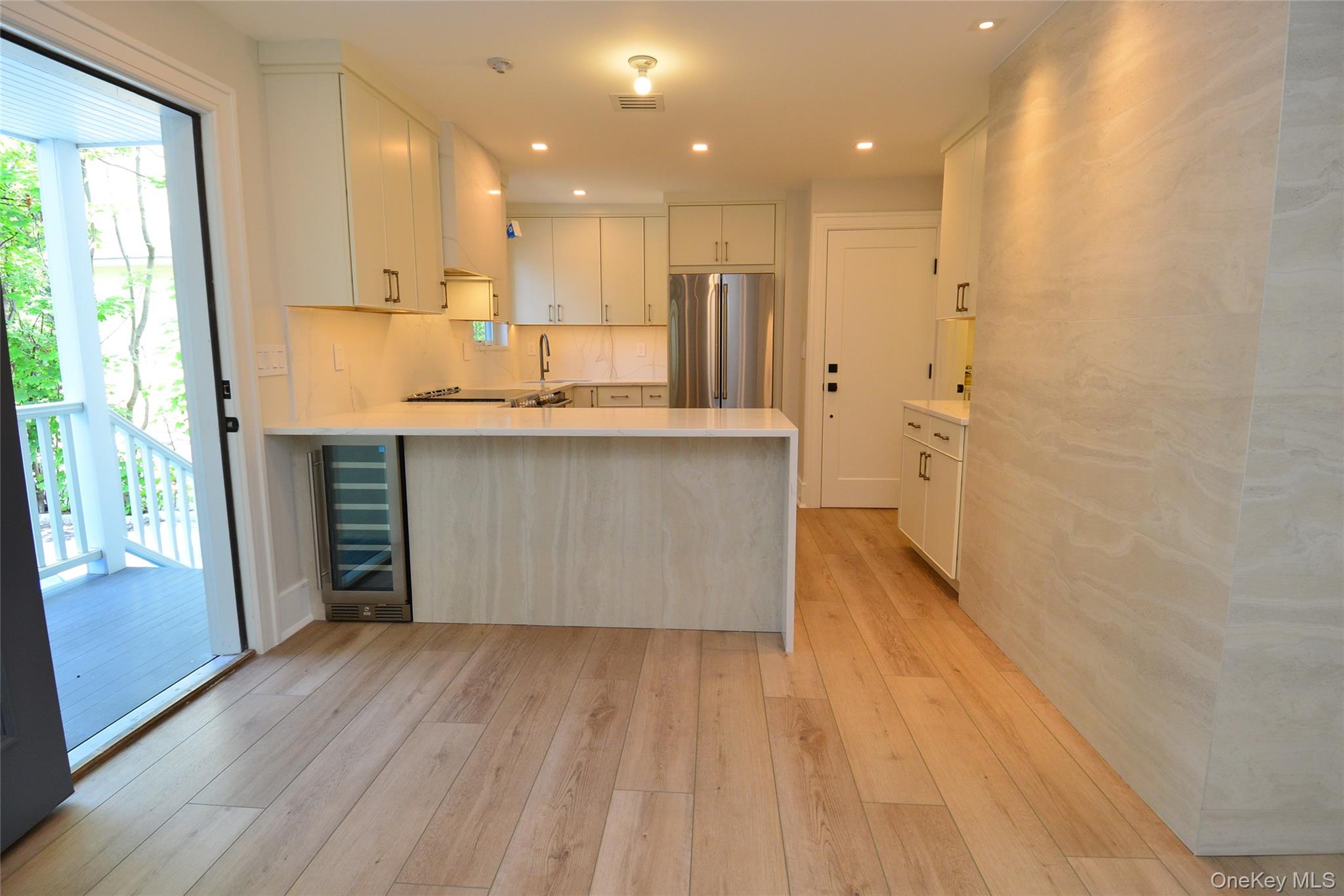 137 Hillside Place, Eastchester, NY 10709