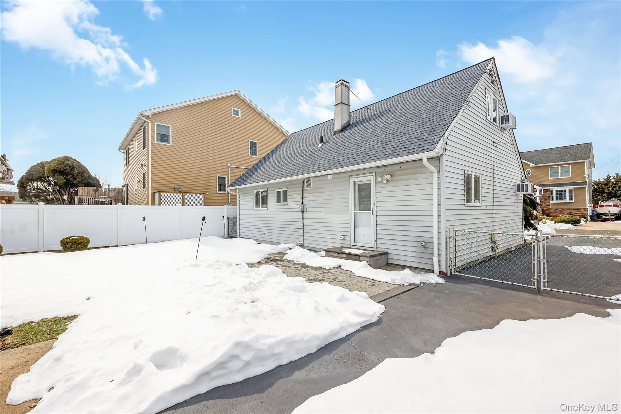 2477 Freeport Street, Wantagh, NY 11793