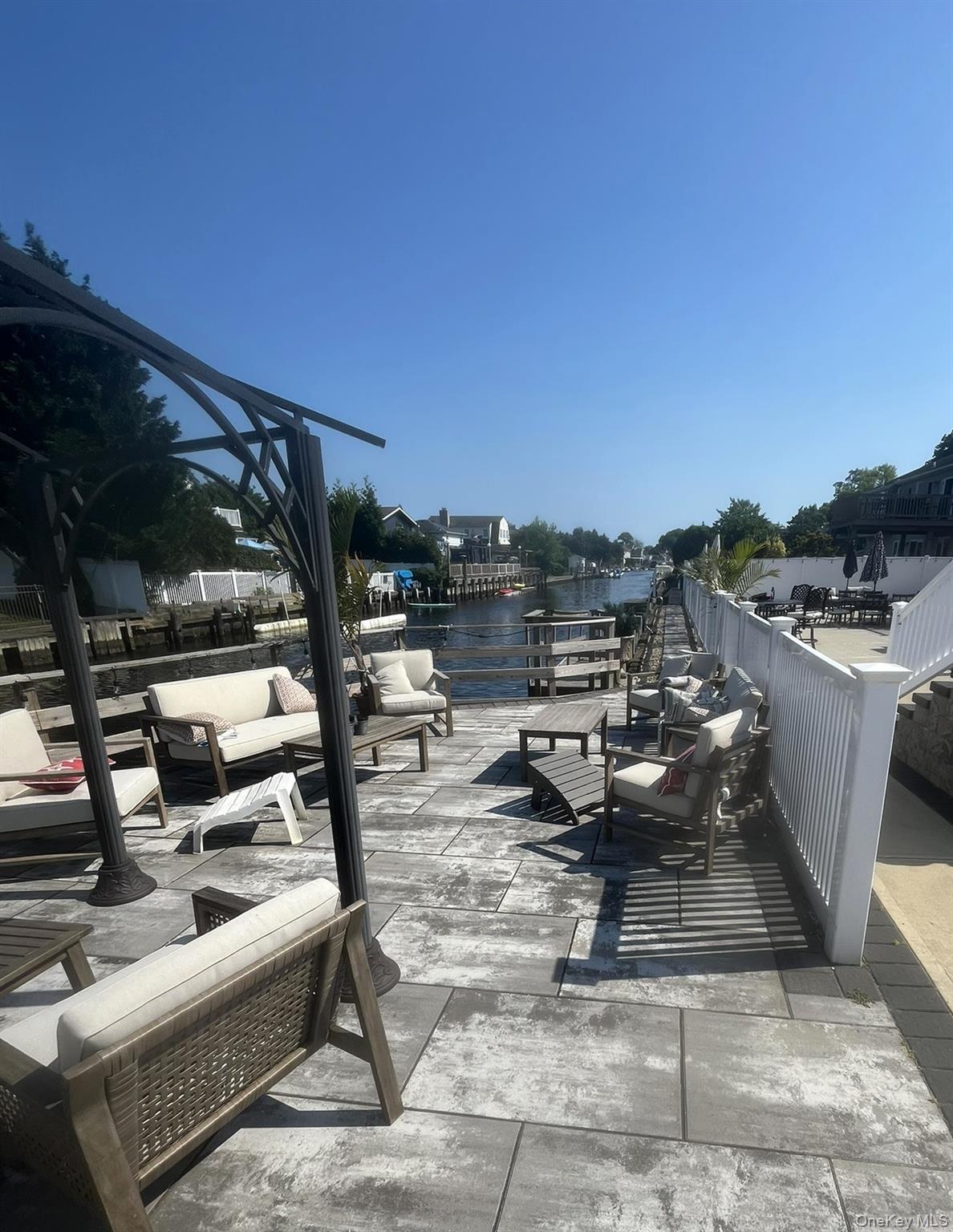 4460 Merrick Road, Massapequa, NY 11758