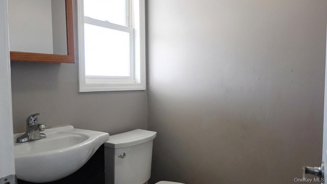 4460 Merrick Road, Massapequa, NY 11758