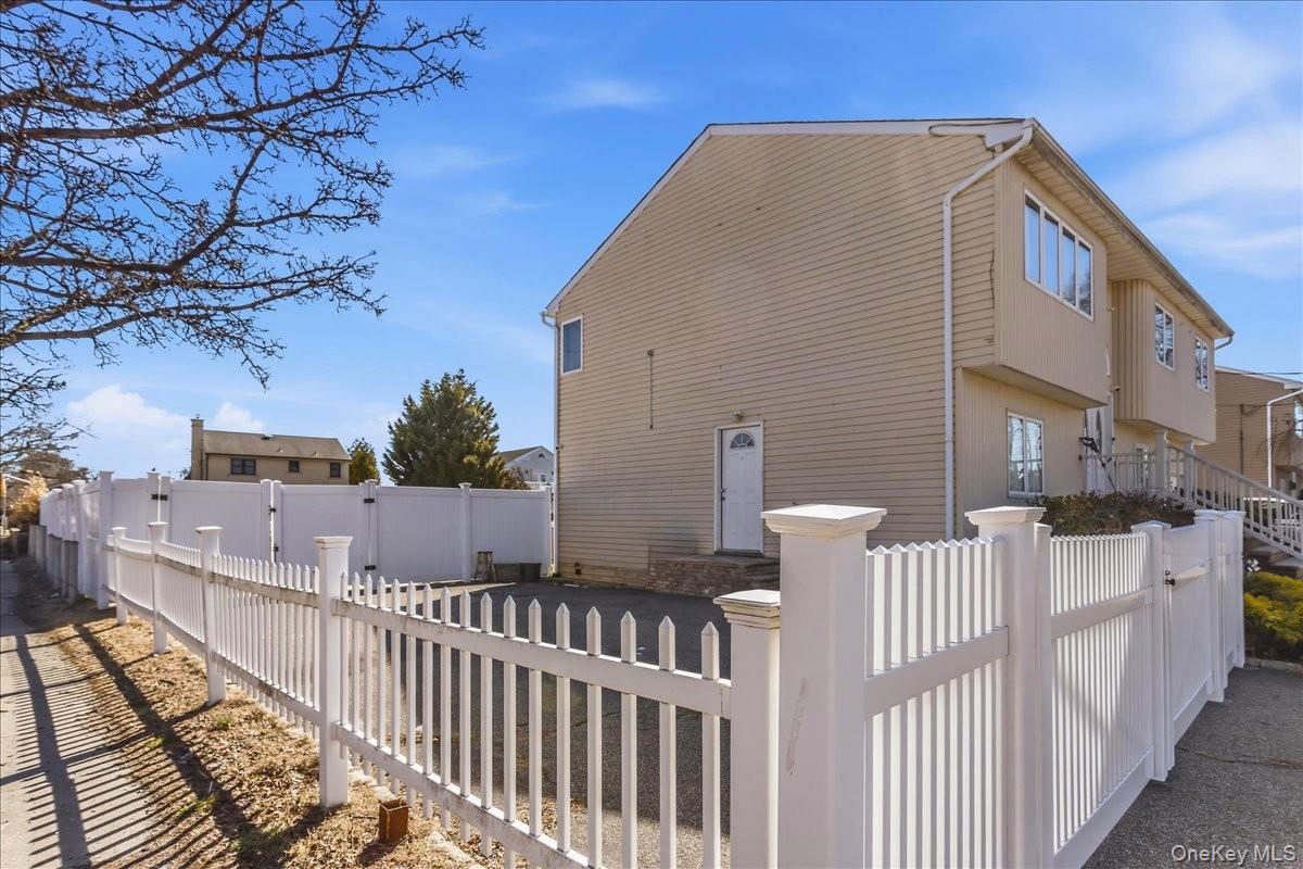 4460 Merrick Road, Massapequa, NY 11758