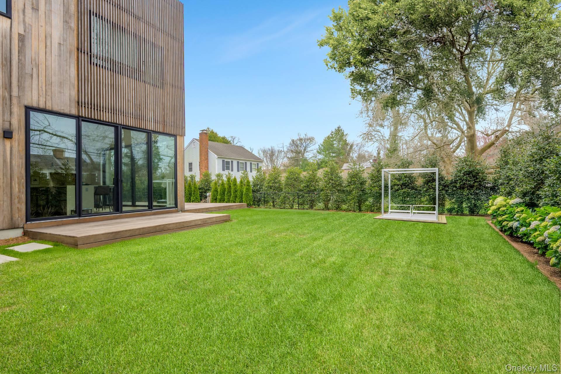 65 Audubon Avenue, Bridgehampton, NY 11932