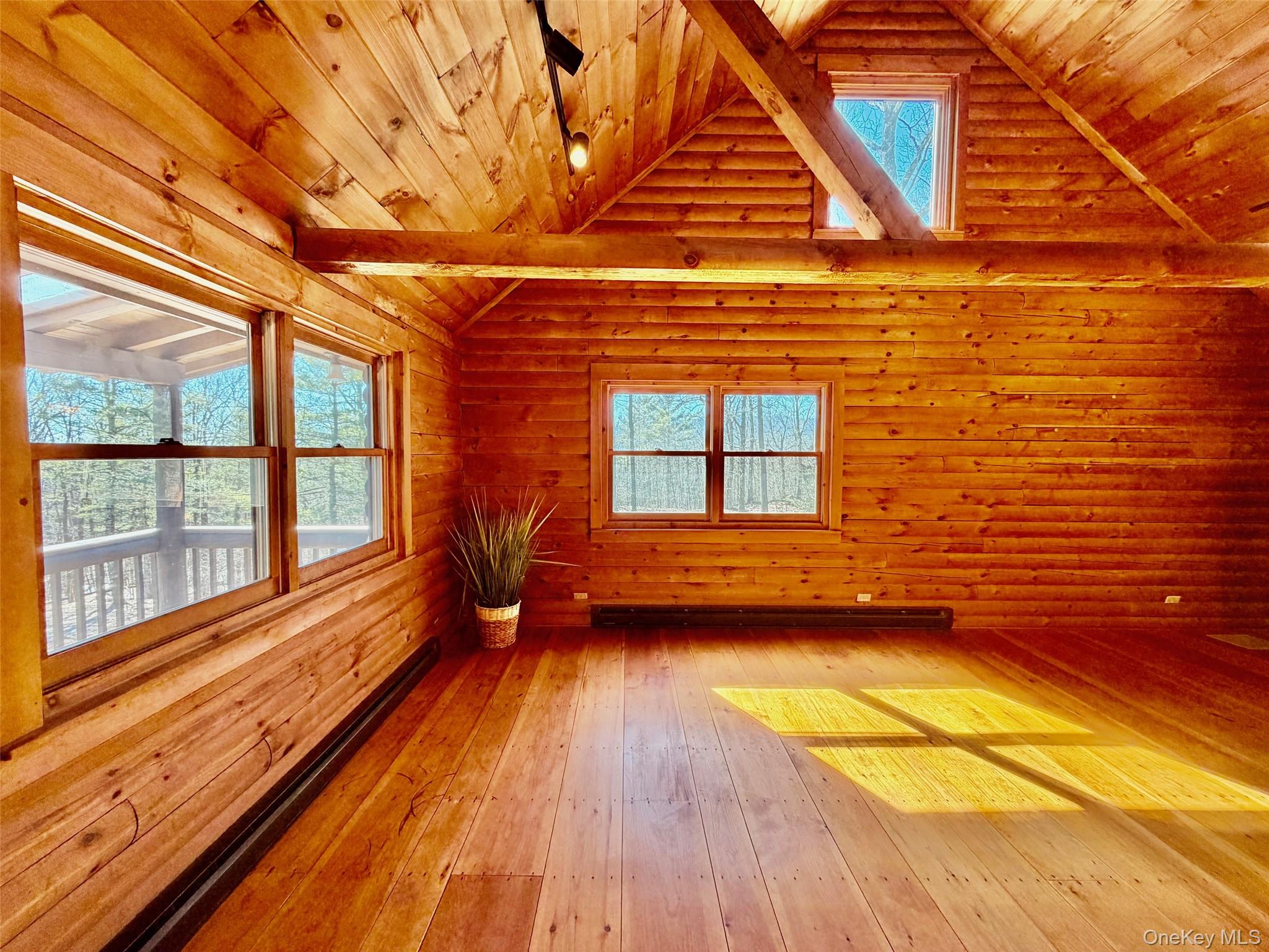 380 Easy Street, Catskill, NY 12414