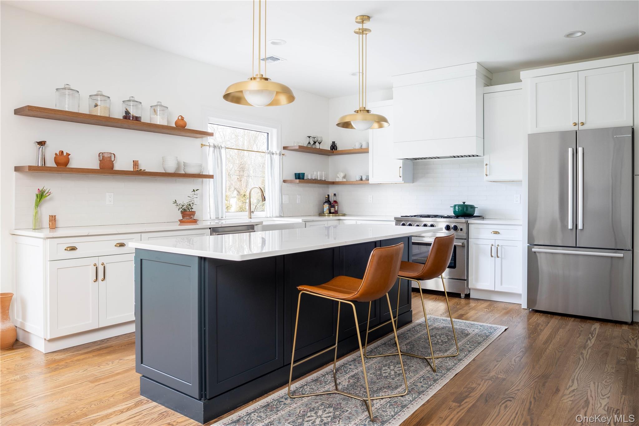 660 Sutton Place, Greenport, NY 11944