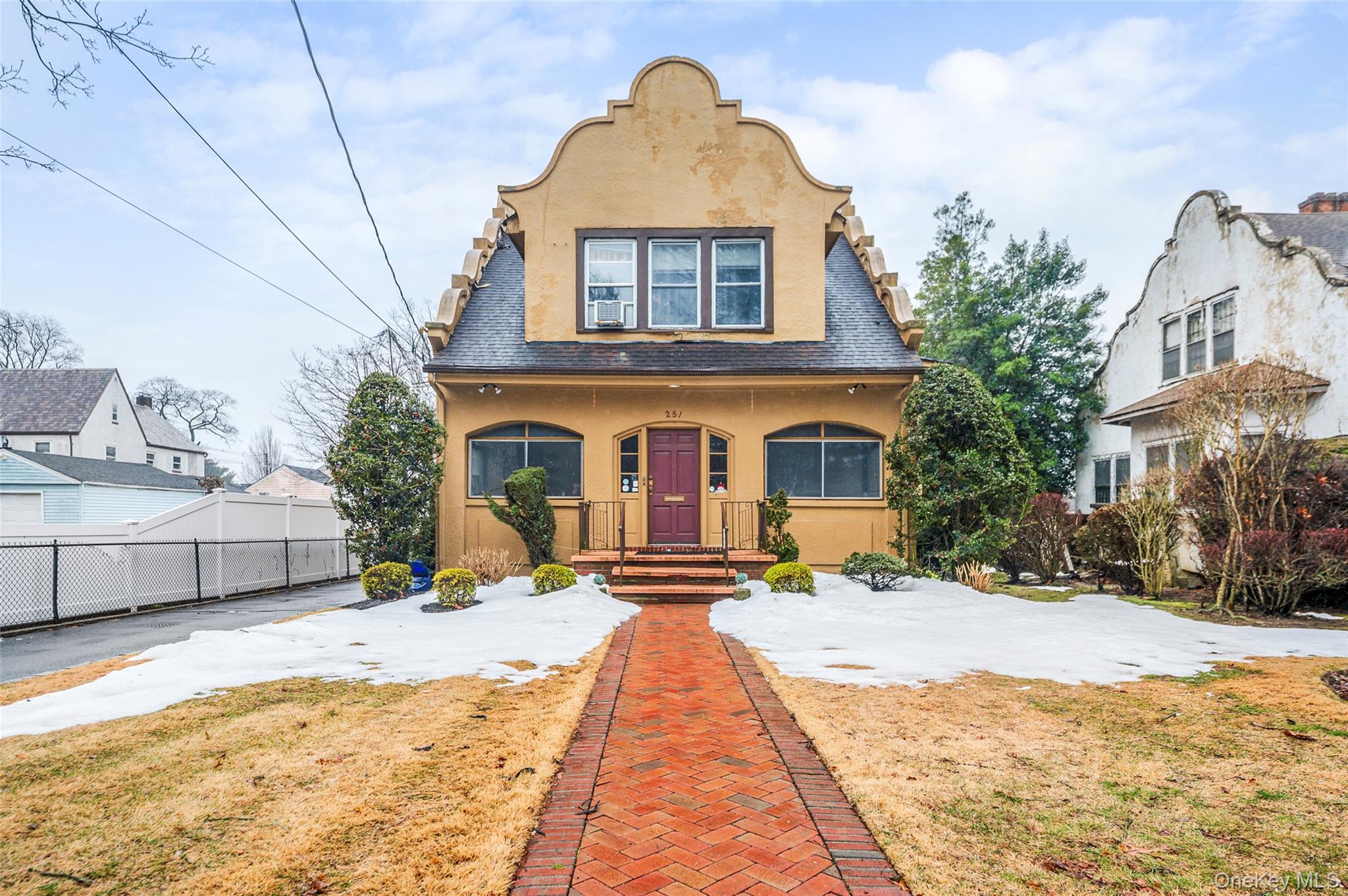 251 Smith Street, Freeport, NY 11520