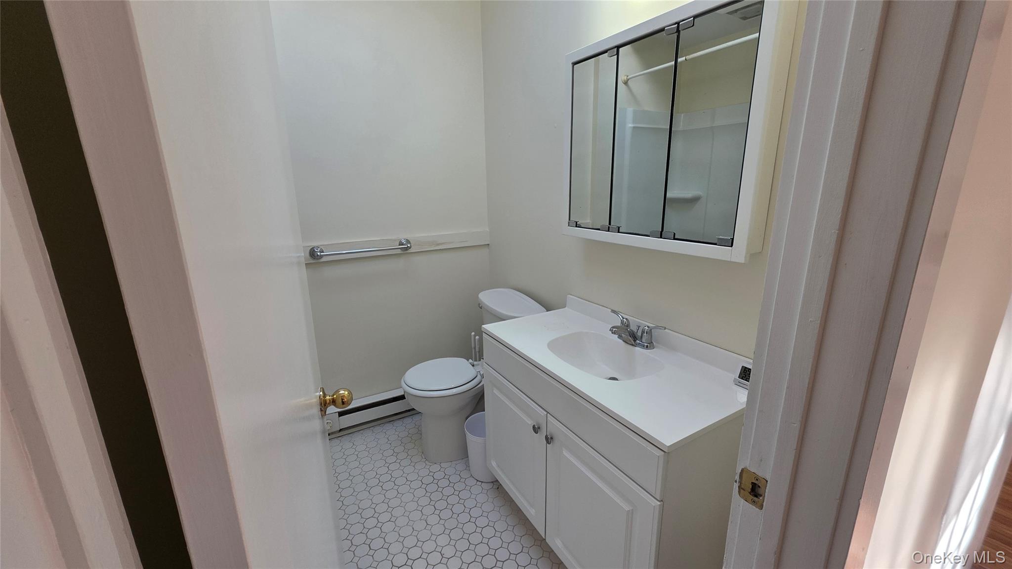 62 E Market Street, Red Hook, NY 12571