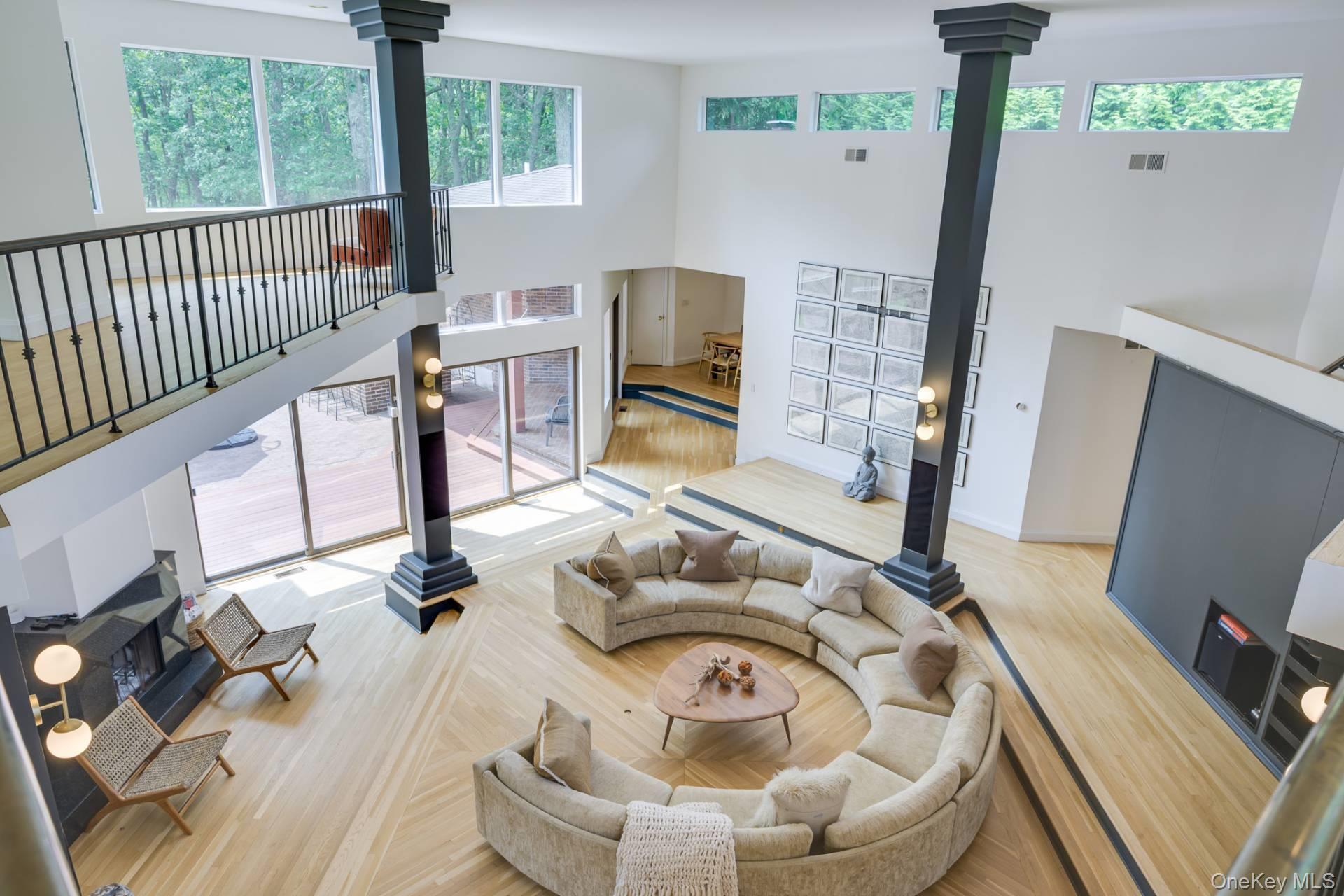 27 Realnautic Court, Hampton Bays, NY 11946