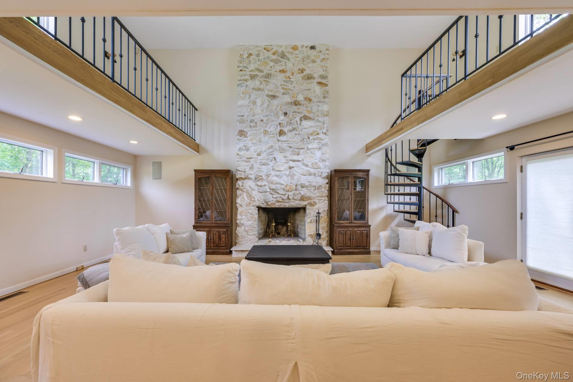 27 Realnautic Court, Hampton Bays, NY 11946