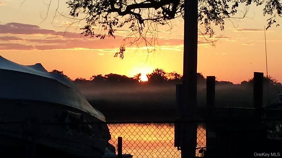 351 Venetian Boulevard, Lindenhurst, NY 11757