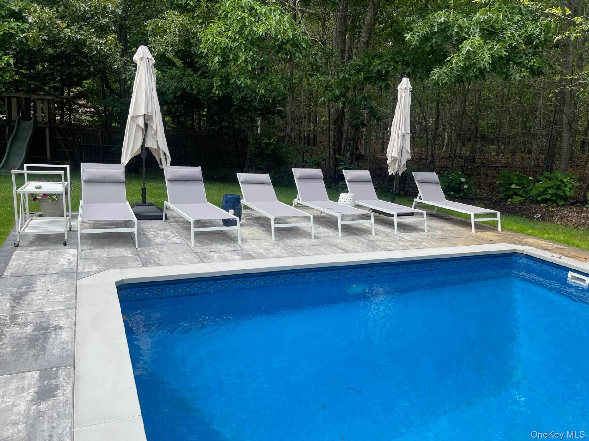 2 Issacs Path, East Hampton, NY 11937