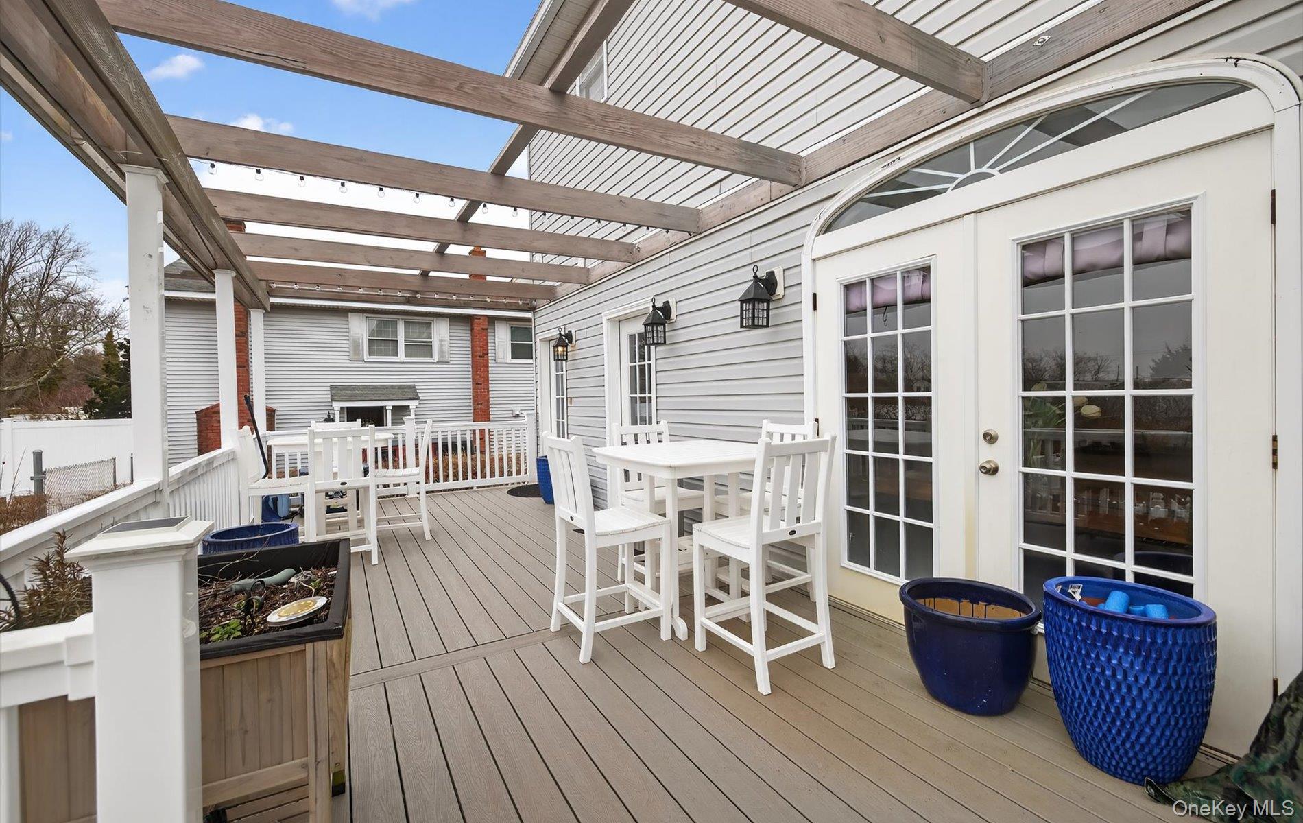 108 Awixa Avenue, Bay Shore, NY 11706