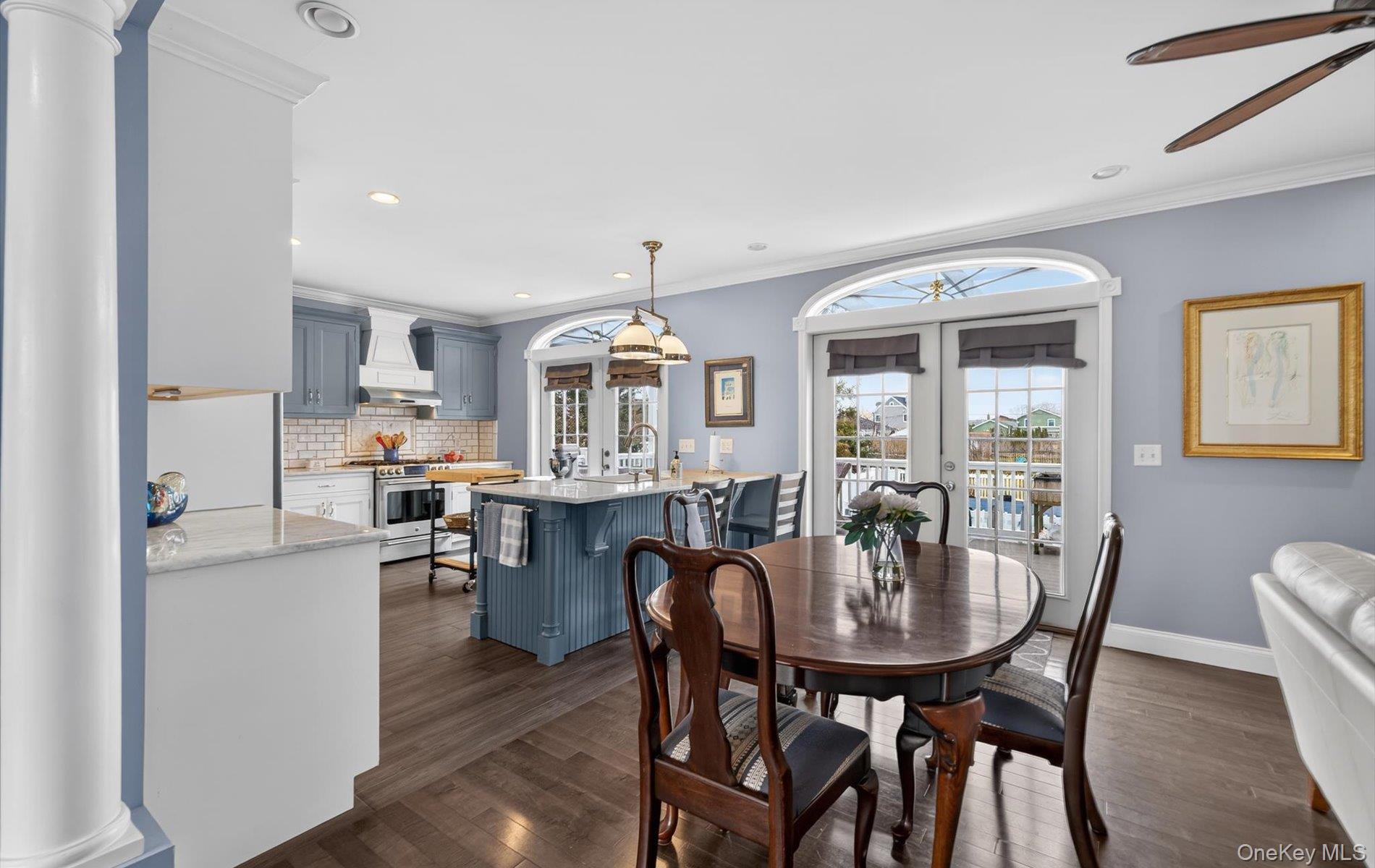 108 Awixa Avenue, Bay Shore, NY 11706