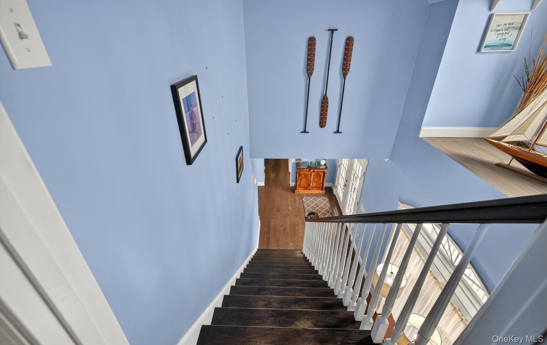 108 Awixa Avenue, Bay Shore, NY 11706