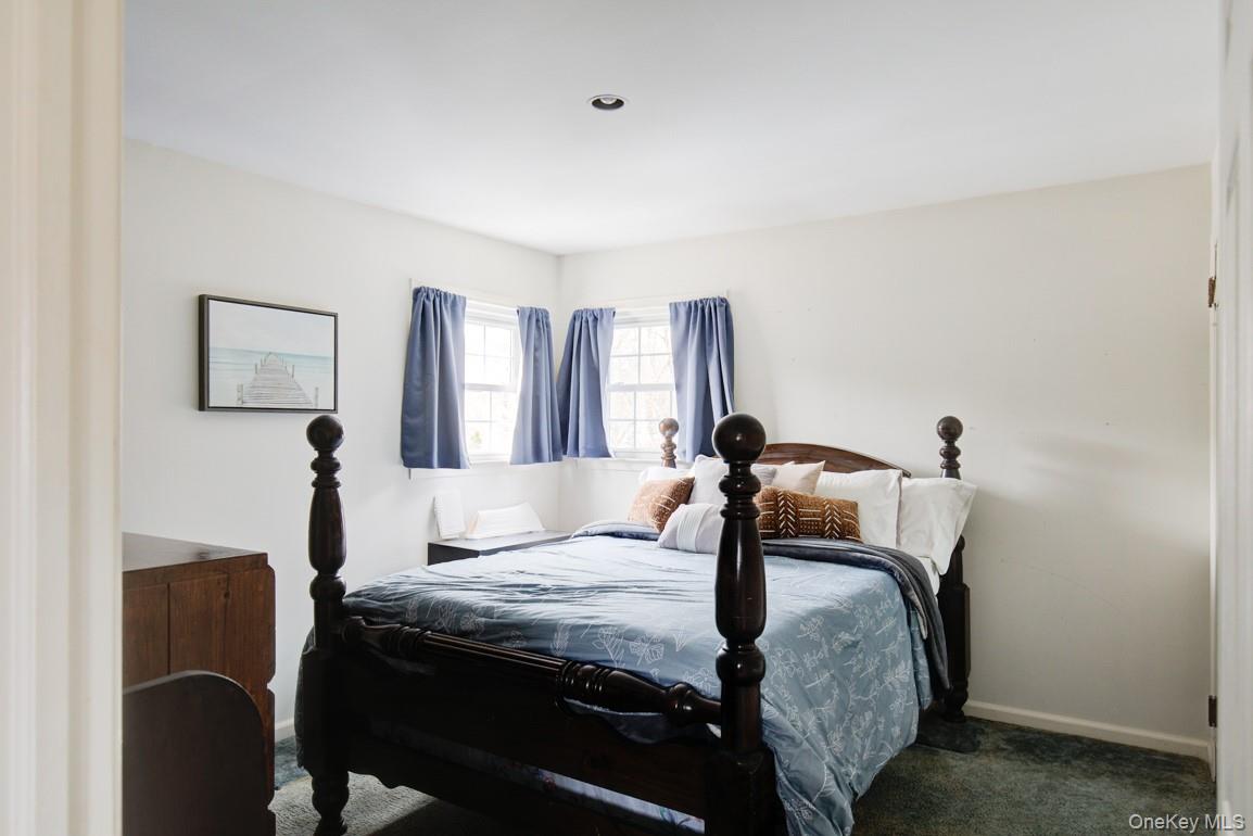 43 Carnegie Avenue, Huntington, NY 11743