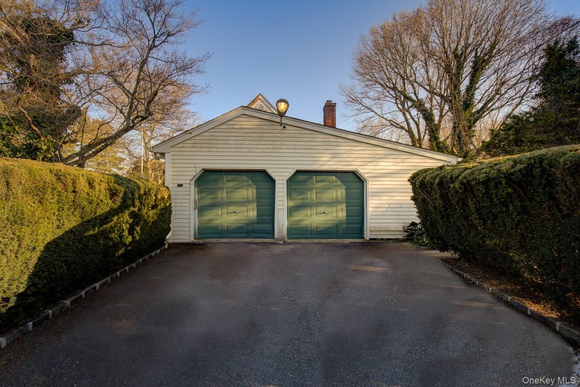 43 Carnegie Avenue, Huntington, NY 11743