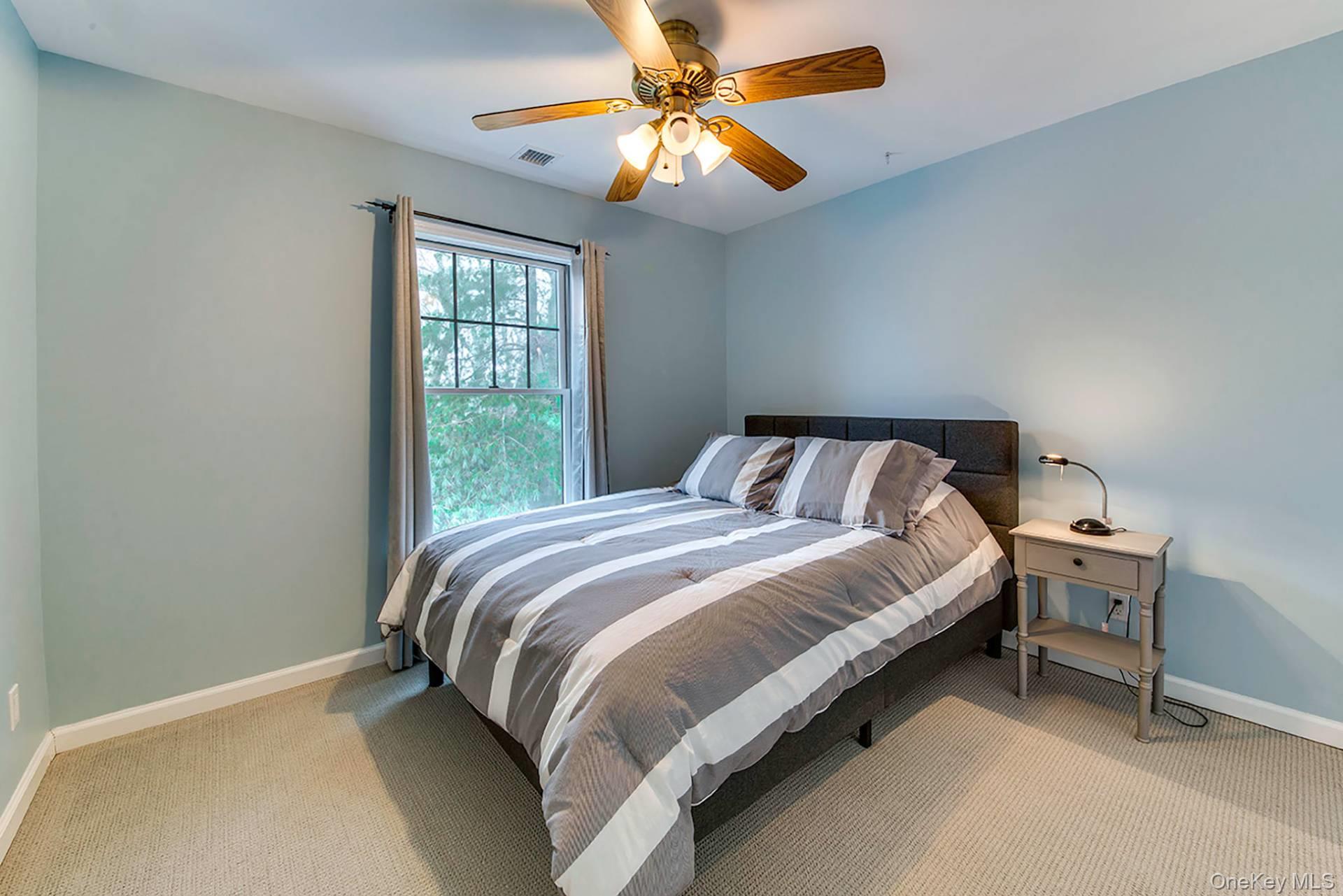 48 Royal Avenue, East Hampton, NY 11901