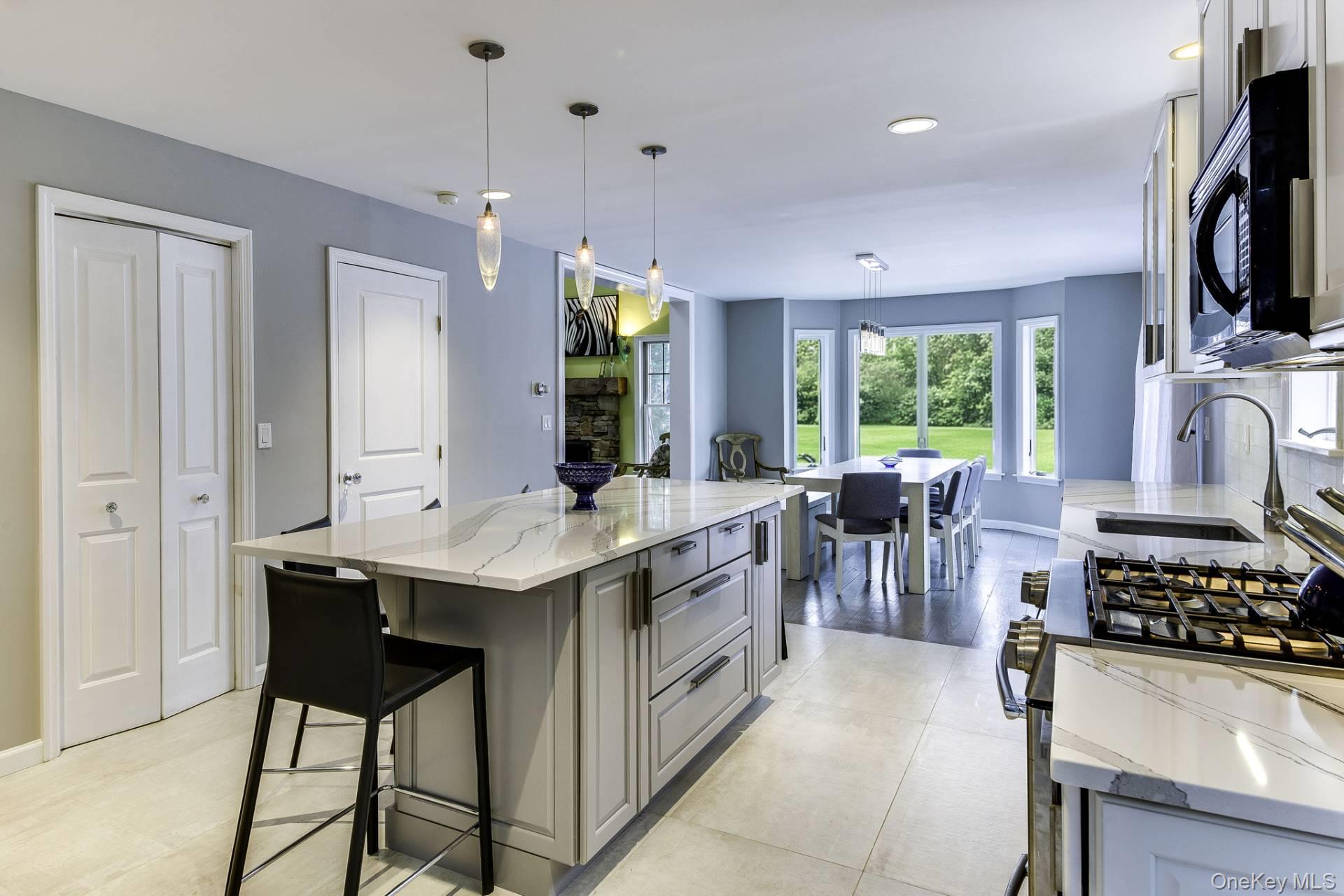 48 Royal Avenue, East Hampton, NY 11901