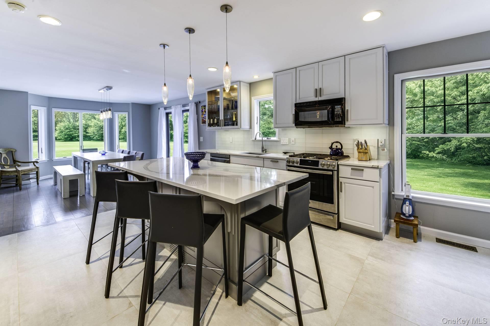 48 Royal Avenue, East Hampton, NY 11901