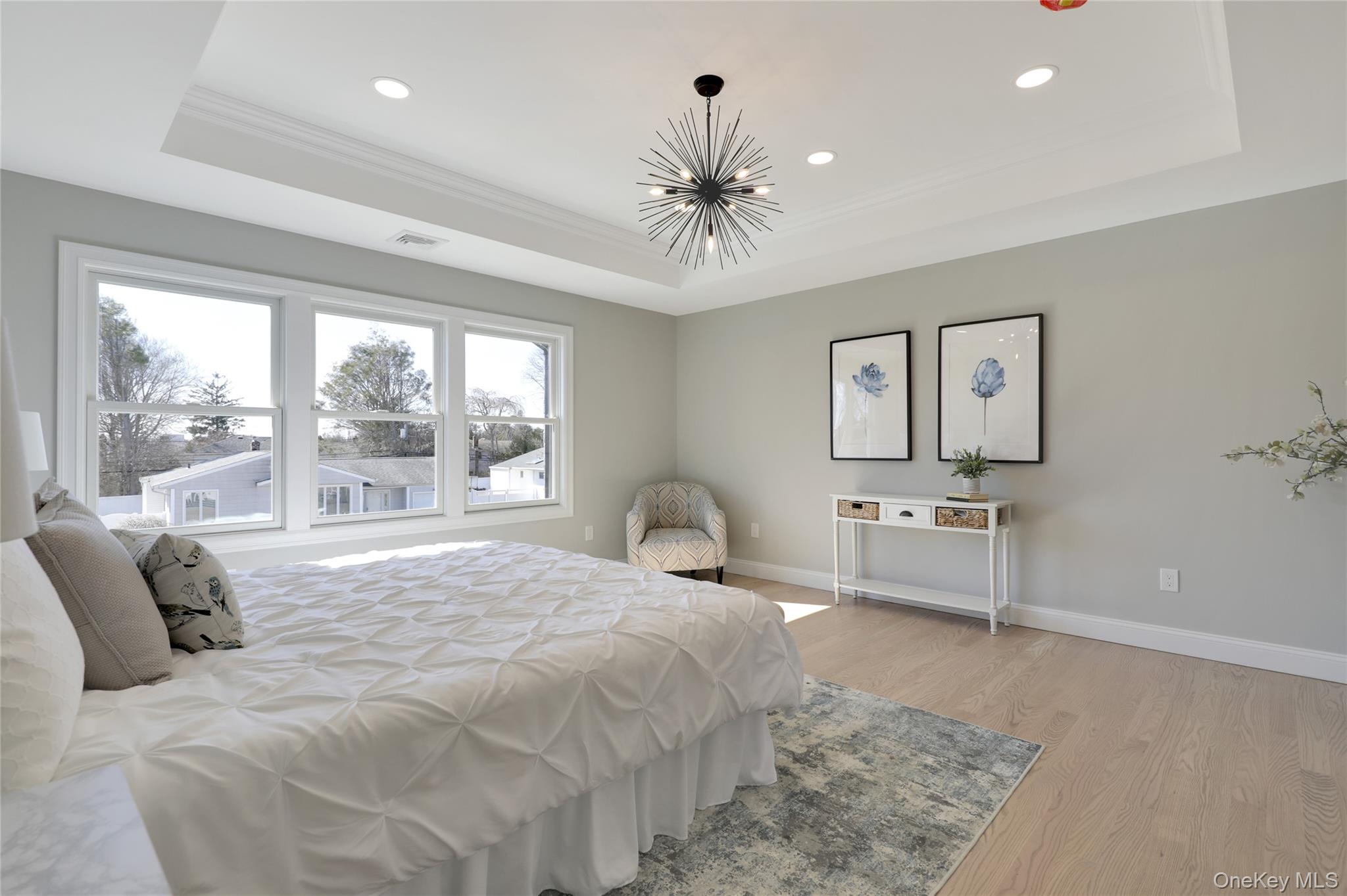 27B Belmont Circle, Syosset, NY 11791