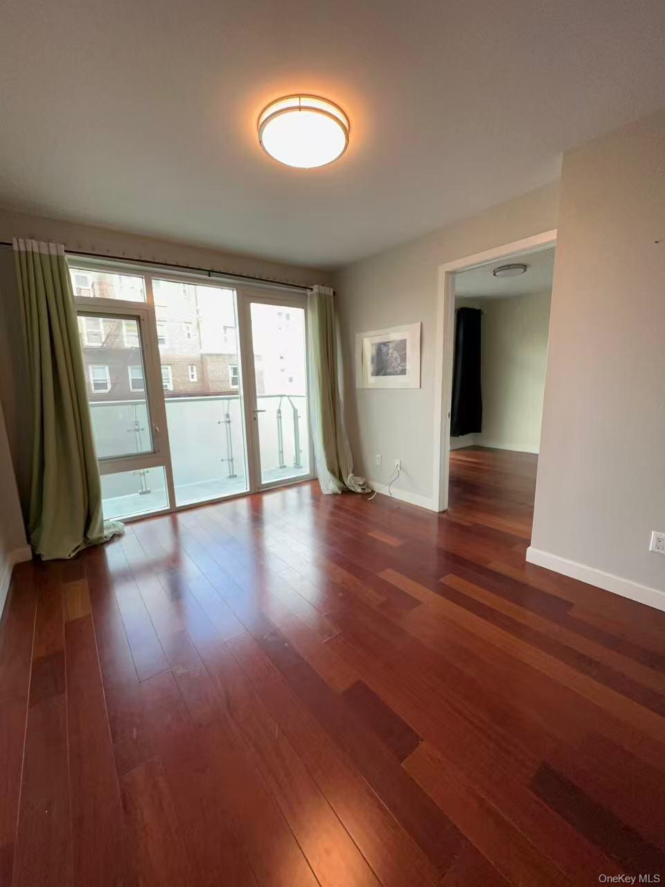 142-38 37th Ave # 4A, Flushing, NY 11354