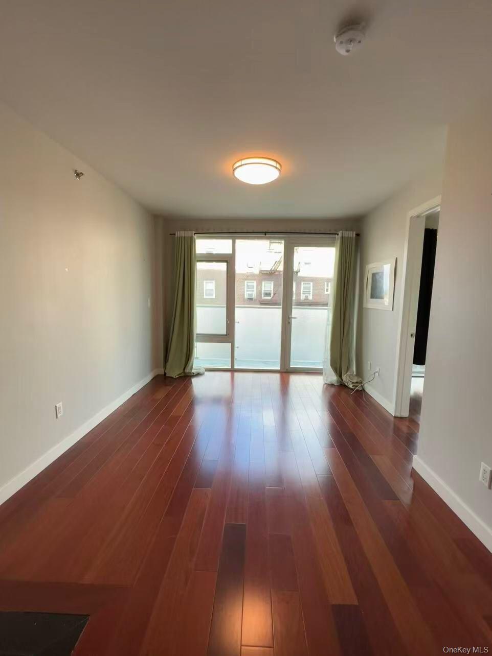 142-38 37th Ave # 4A, Flushing, NY 11354