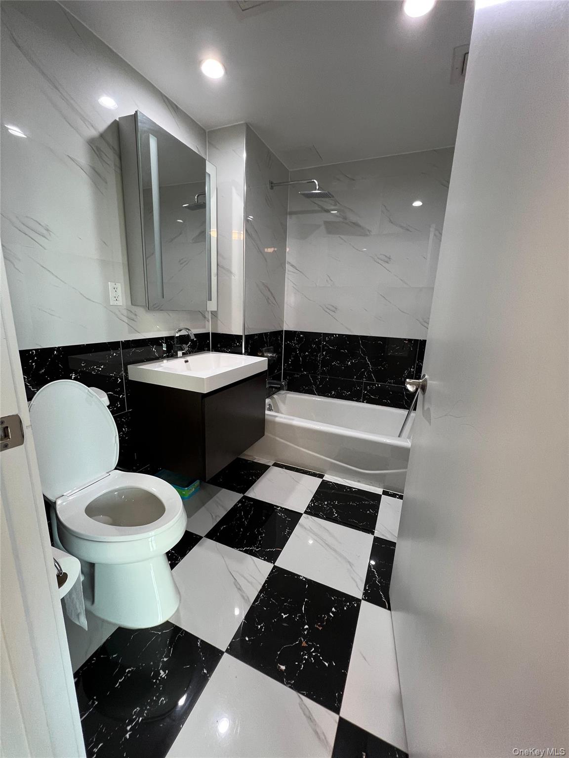 142-38 37th Avenue # 6A, Flushing, NY 11354