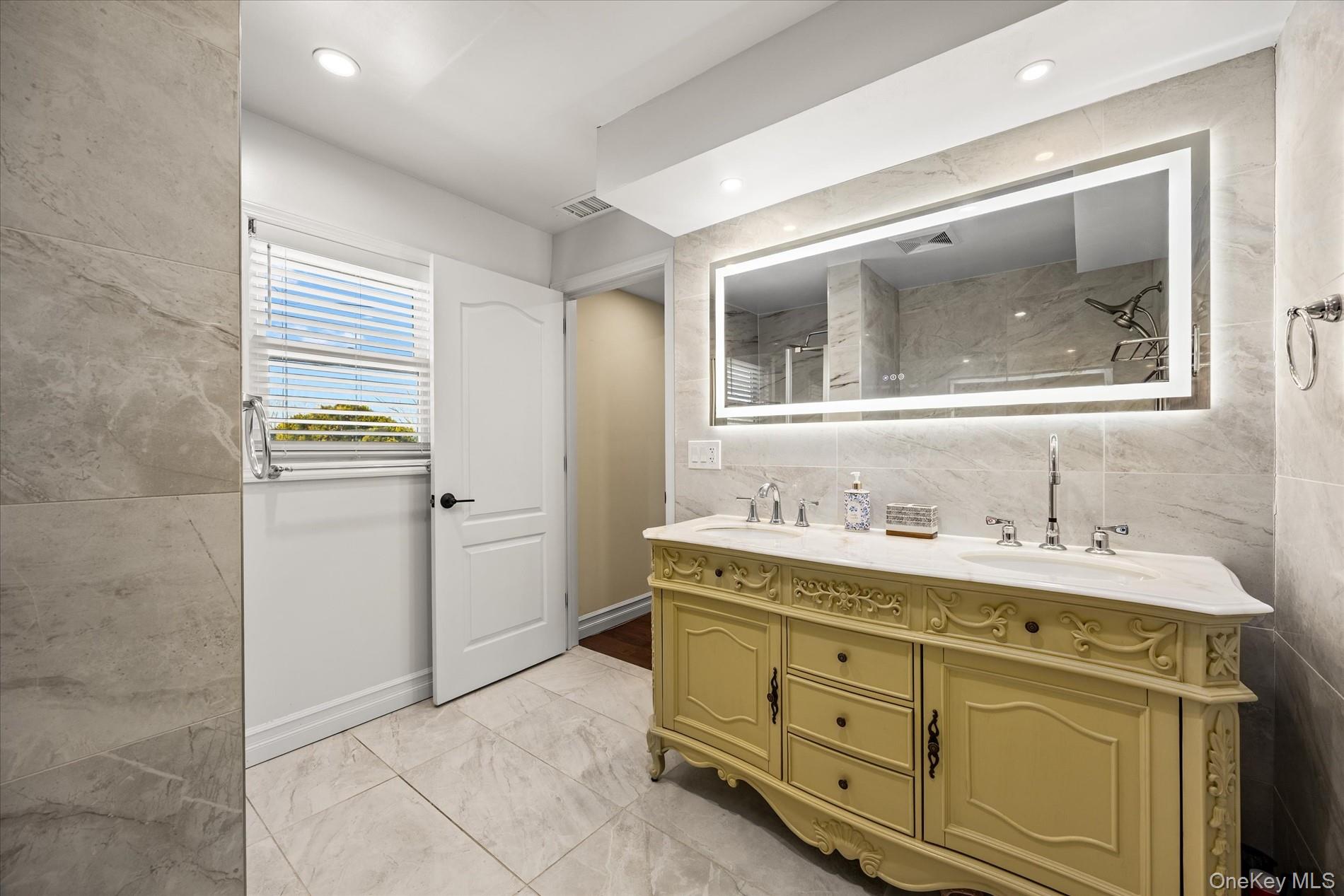 45 Tain Drive, Great Neck, NY 11021