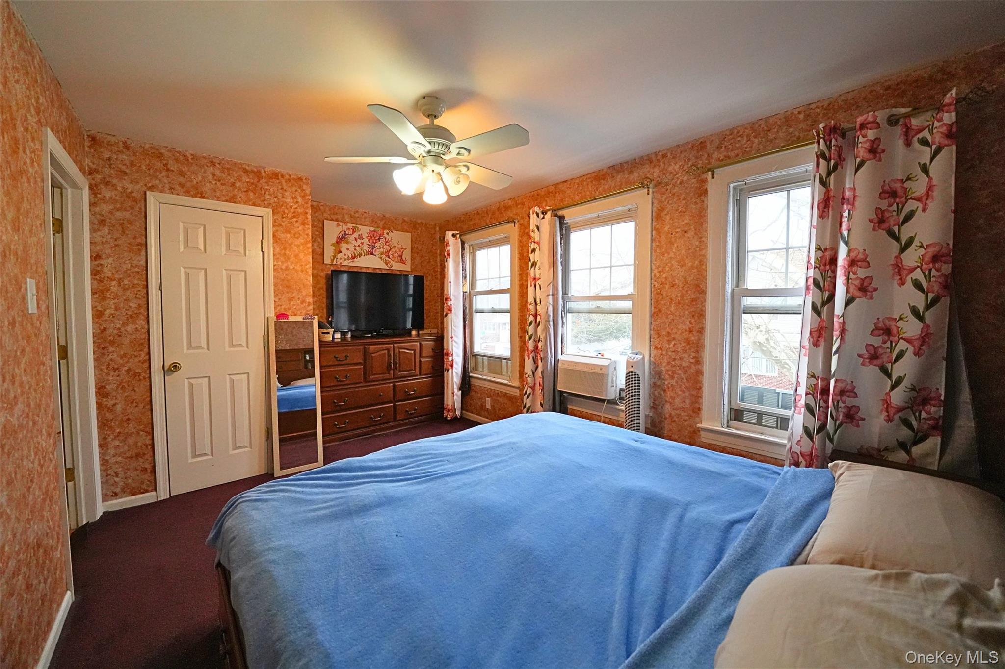 6204 62nd Road, Middle Village, NY 11379