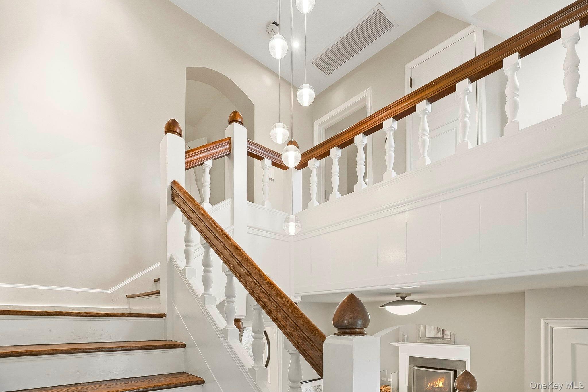 22 Taunton Road, Scarsdale, NY 10583