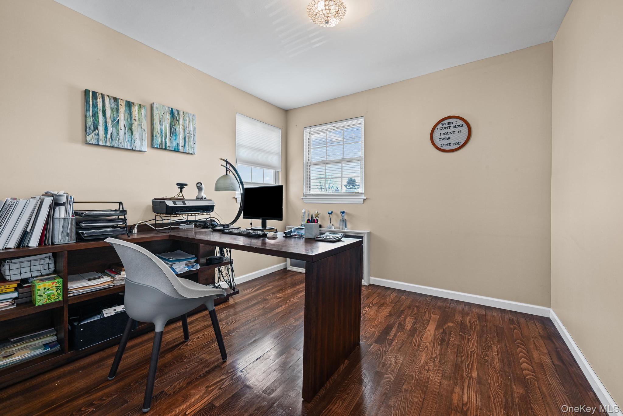 4 Birchwood Park Drive, Syosset, NY 11791