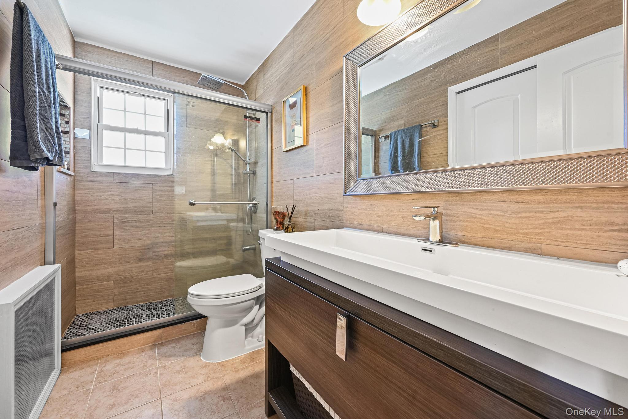 4 Birchwood Park Drive, Syosset, NY 11791