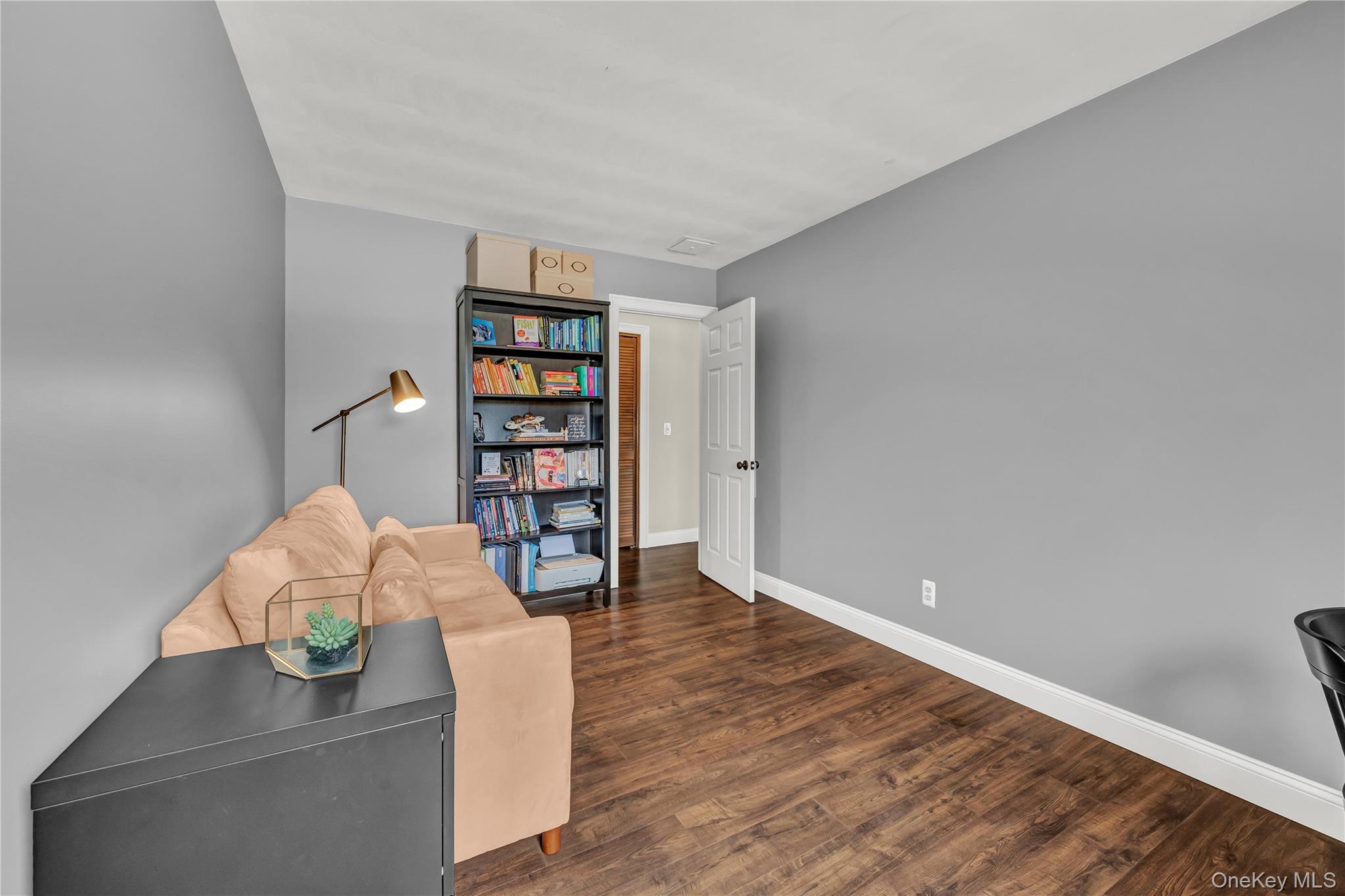 6 Eisenhower Court, Hopewell Junction, NY 12533