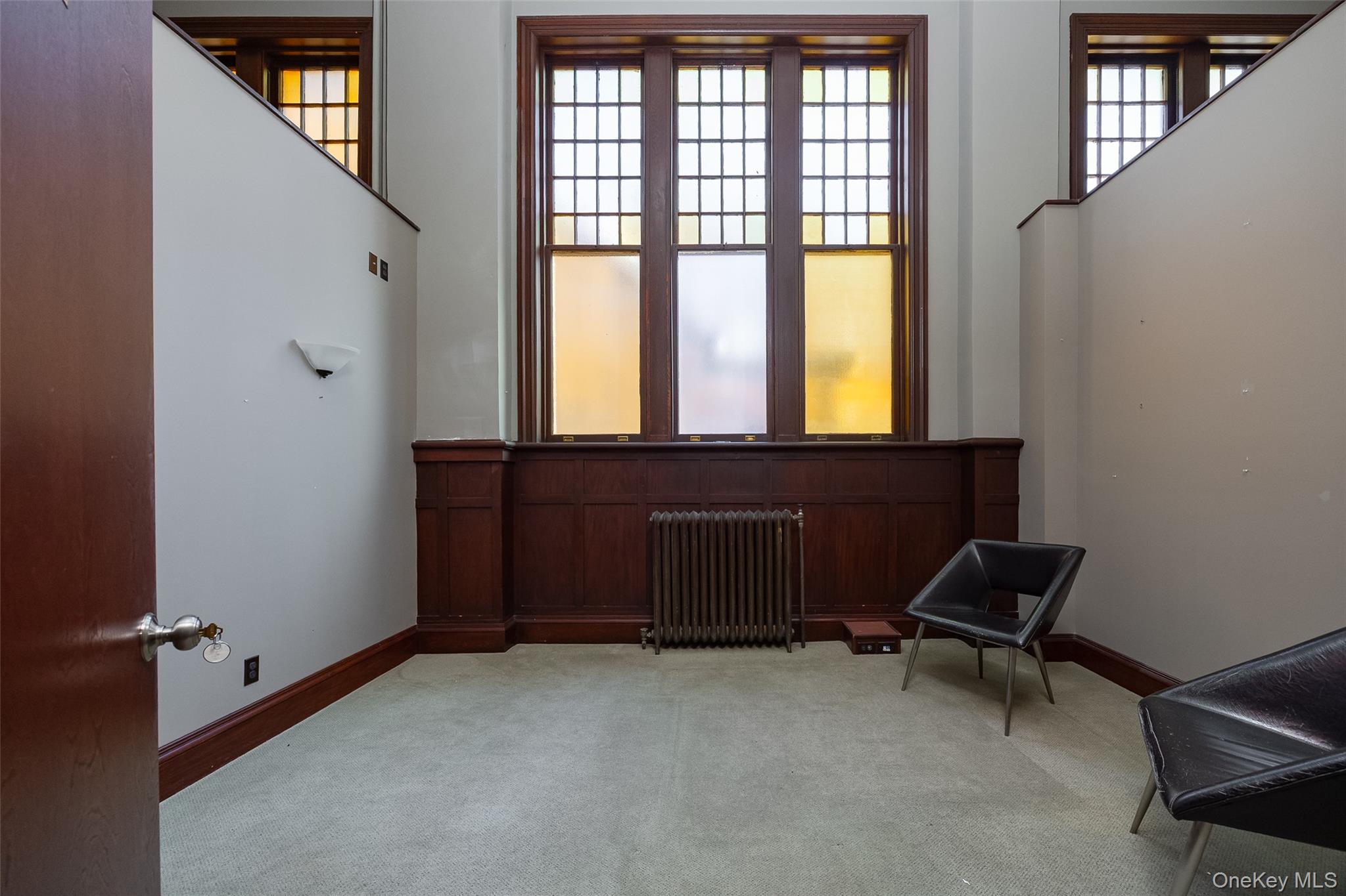 214 Main Street, Poughkeepsie, NY 12601