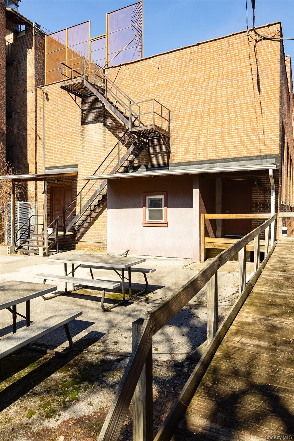 214 Main Street, Poughkeepsie, NY 12601