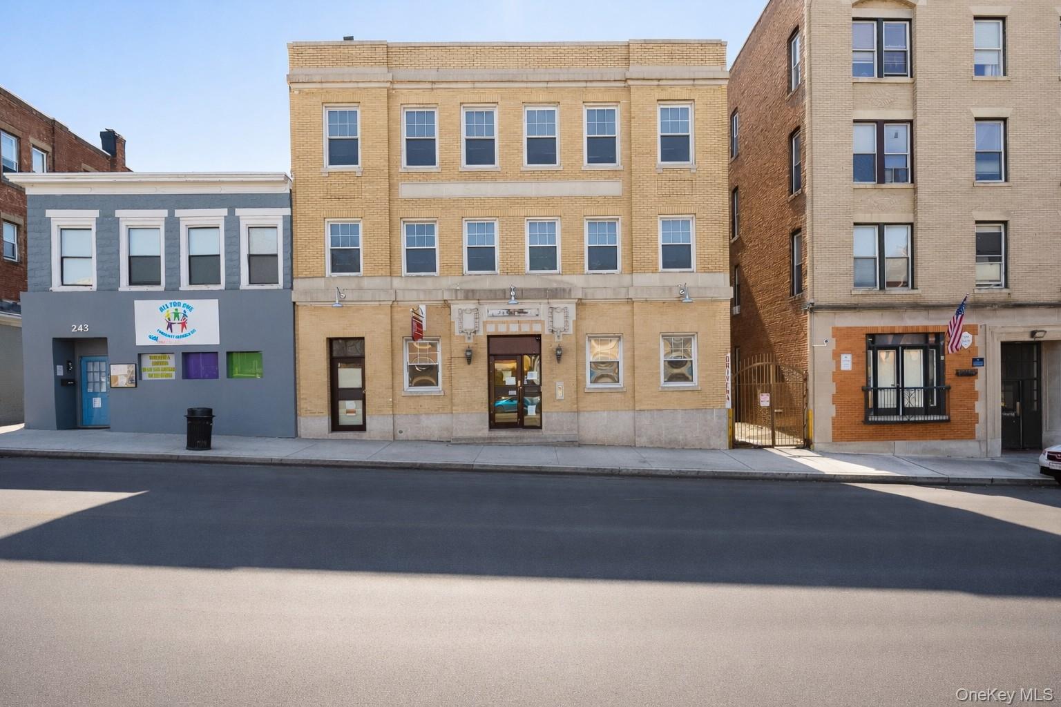 214 Main Street, Poughkeepsie, NY 12601