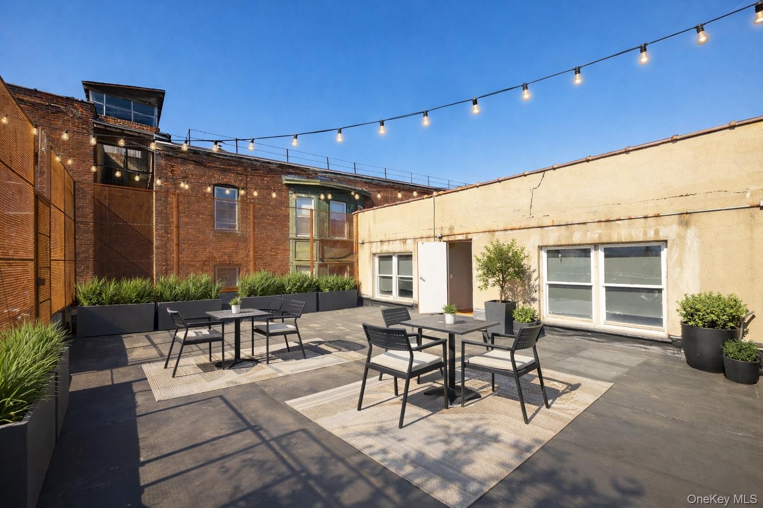 214 Main Street, Poughkeepsie, NY 12601