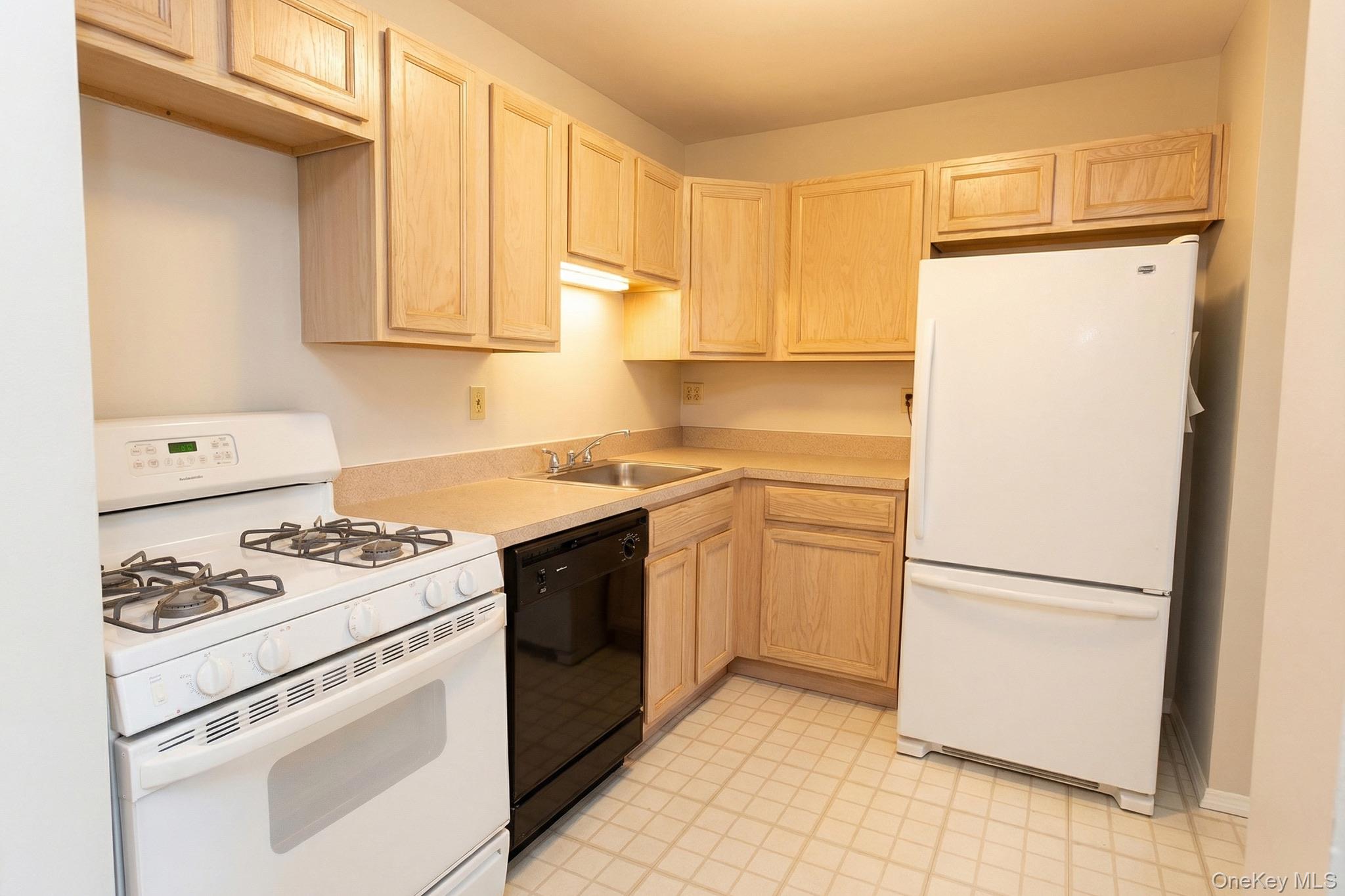 82-73 Country Pointe Circle, Queens Village, NY 11427