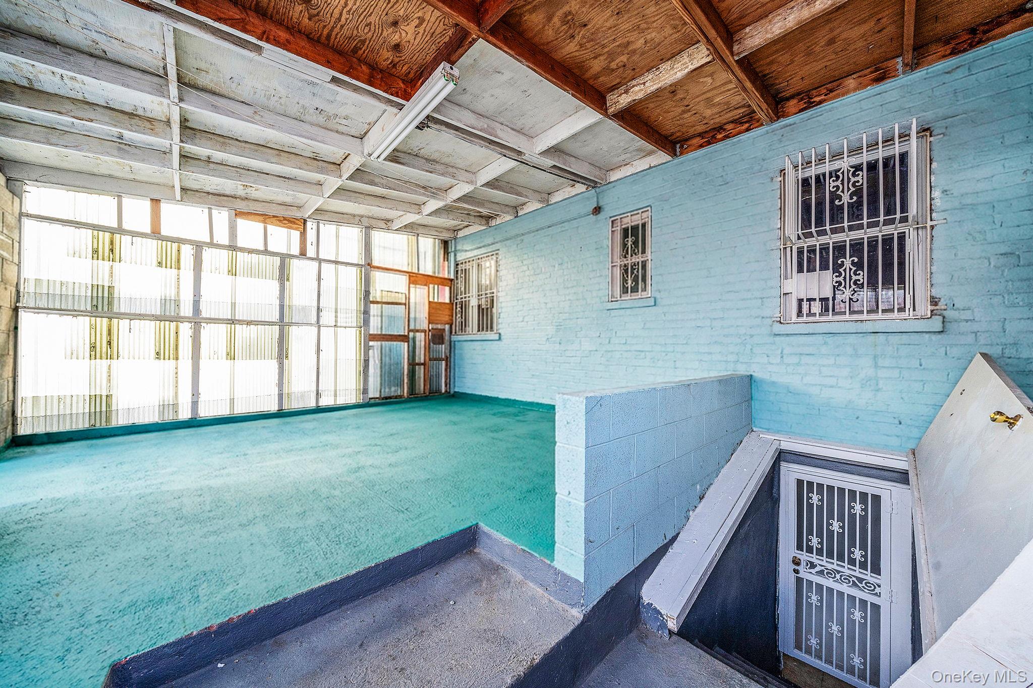 10229 184th Street, Hollis, NY 11423