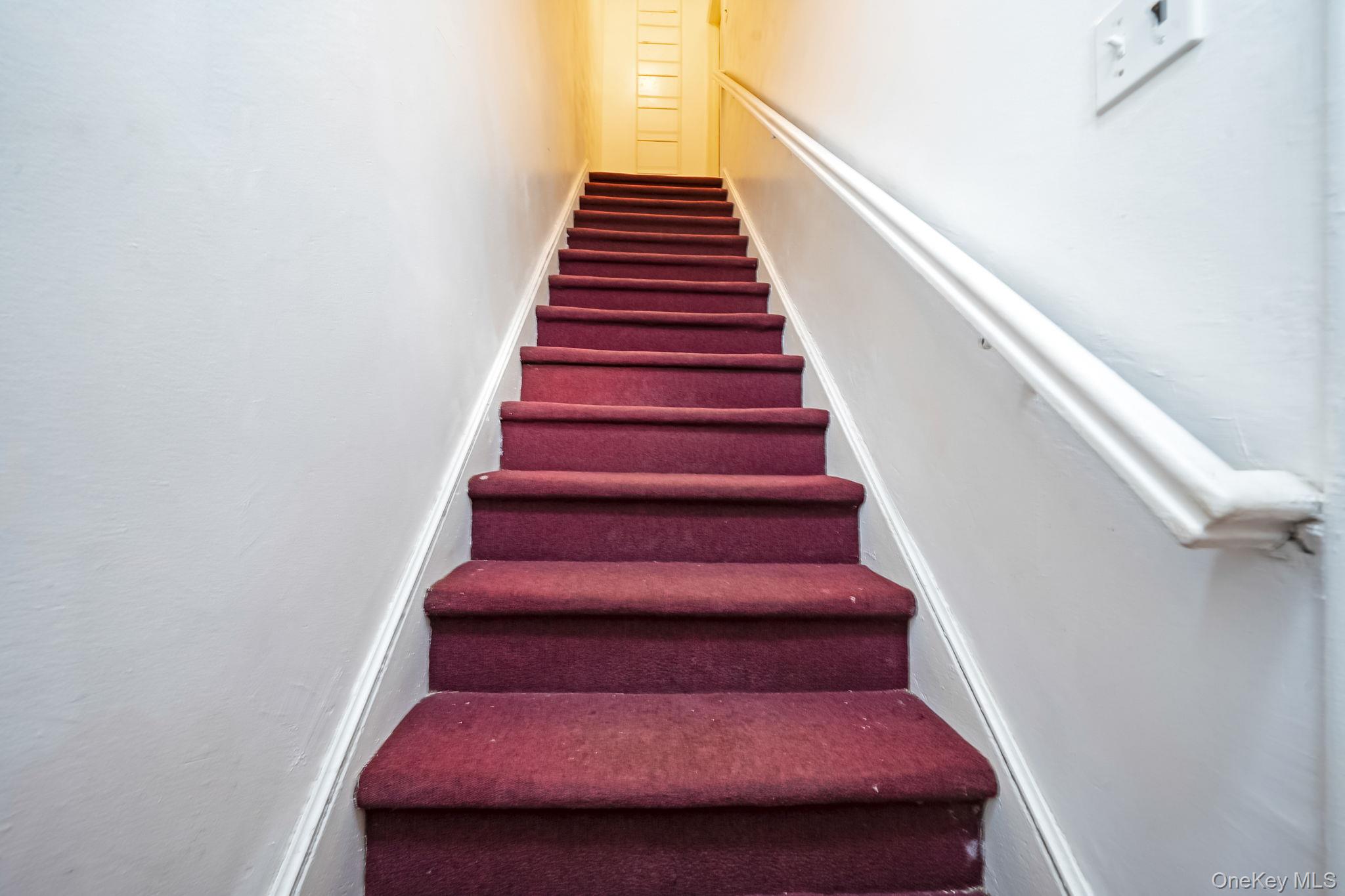 10229 184th Street, Hollis, NY 11423