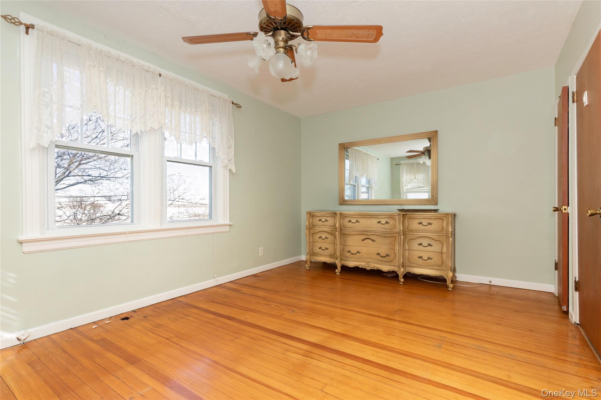 100 Marine Street, Bronx, NY 10464