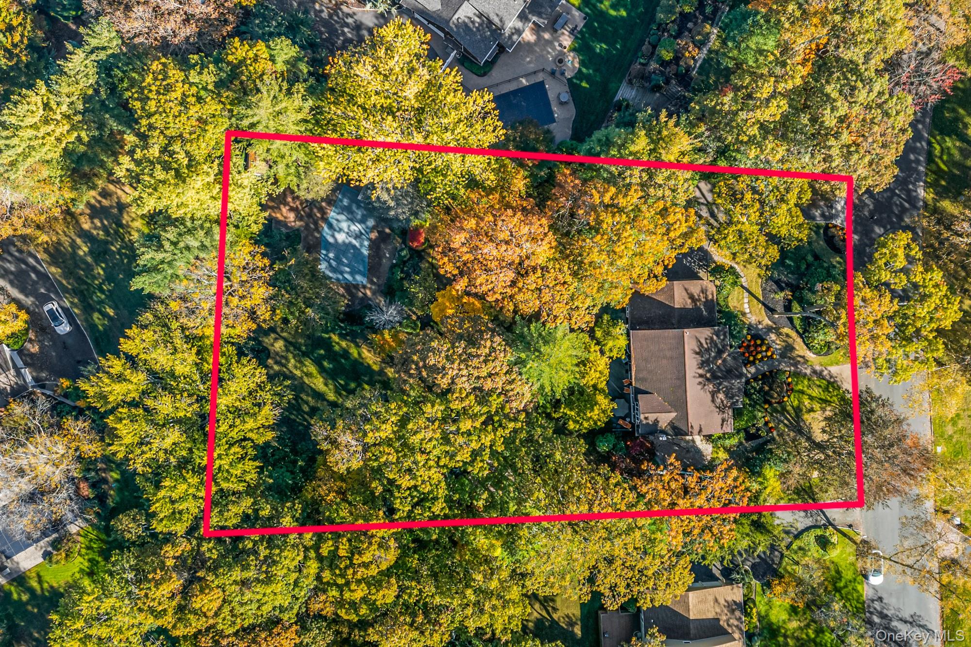 29 Winter Lane, Dix Hills, NY 11746