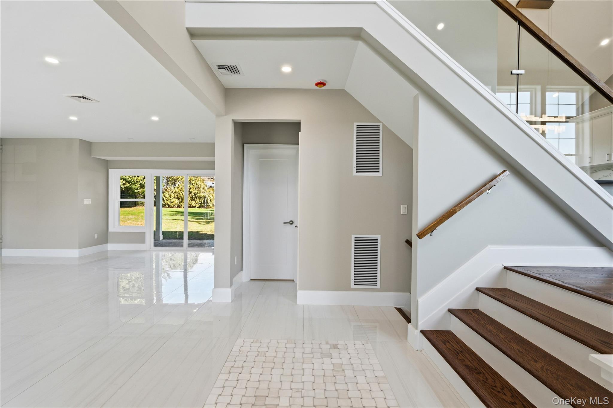 6 Adrienne Drive, Old Bethpage, NY 11804