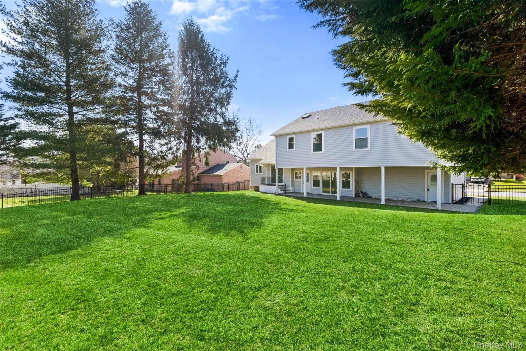 6 Adrienne Drive, Old Bethpage, NY 11804