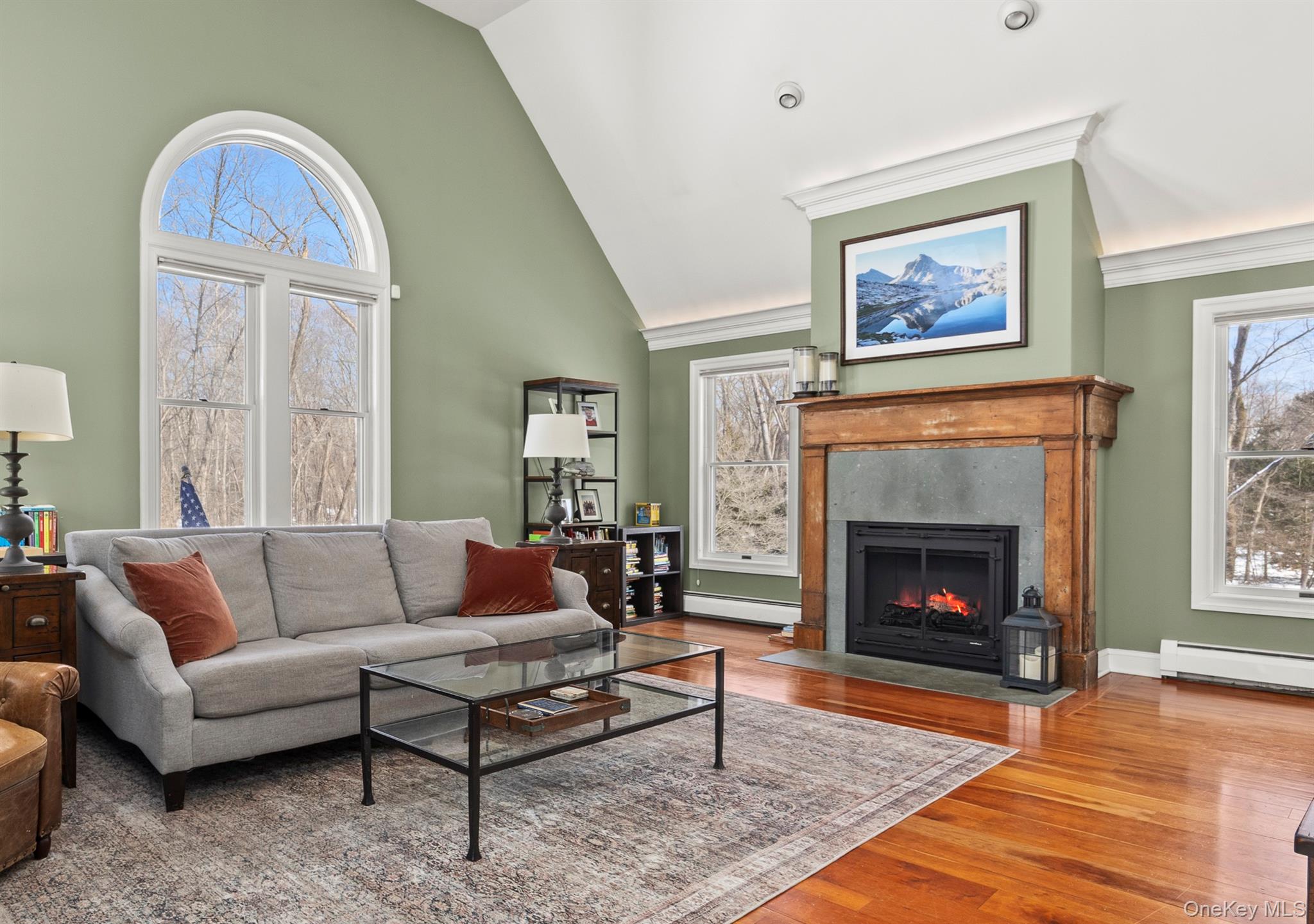 17 Elm Street, Red Hook, NY 12571