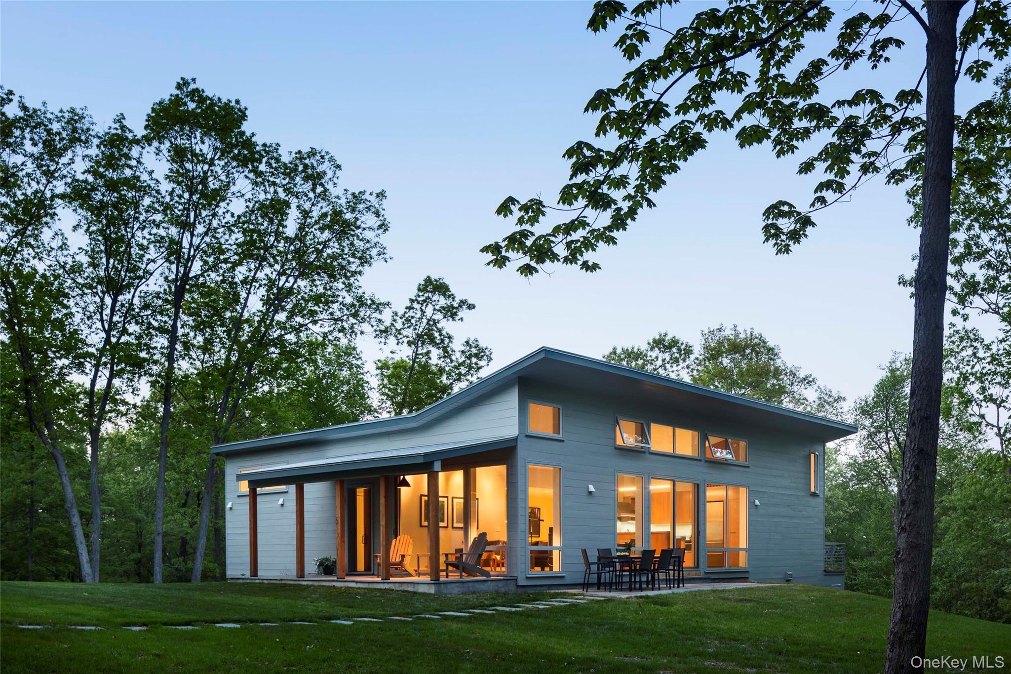 425 Lake Drive, Rhinebeck, NY 12572