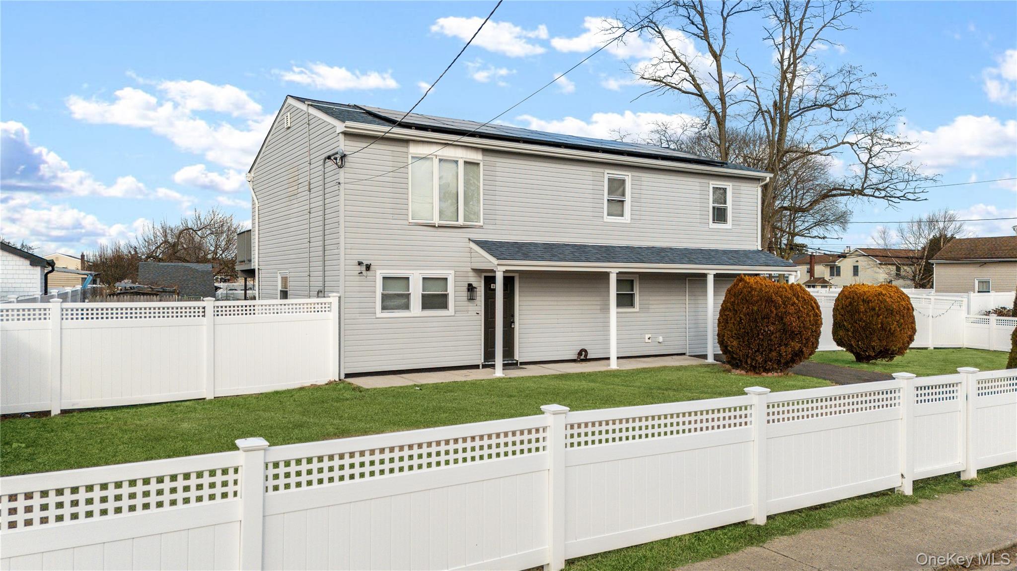 55 Schleigel Boulevard, Farmingdale, NY 11735