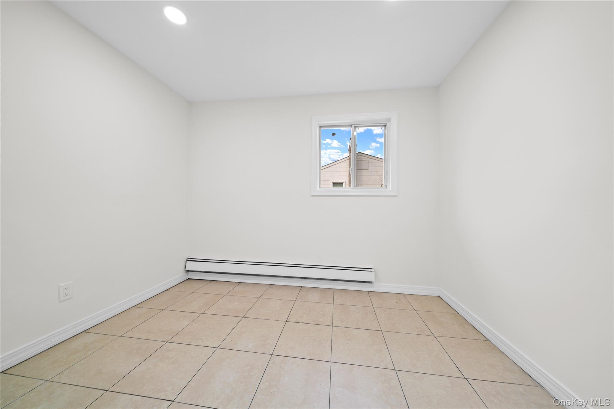 55 Schleigel Boulevard, Farmingdale, NY 11735