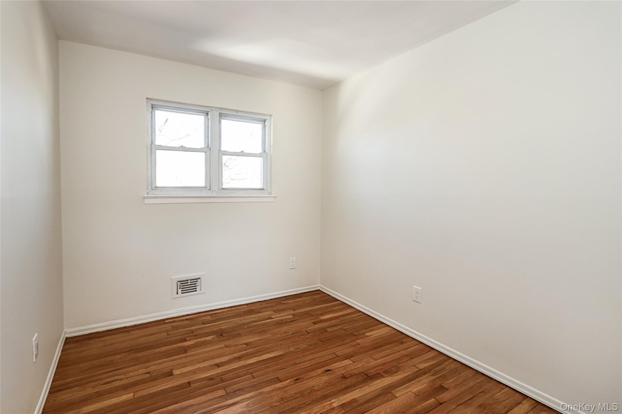 21614 132nd Road, Springfield Gardens, NY 11413