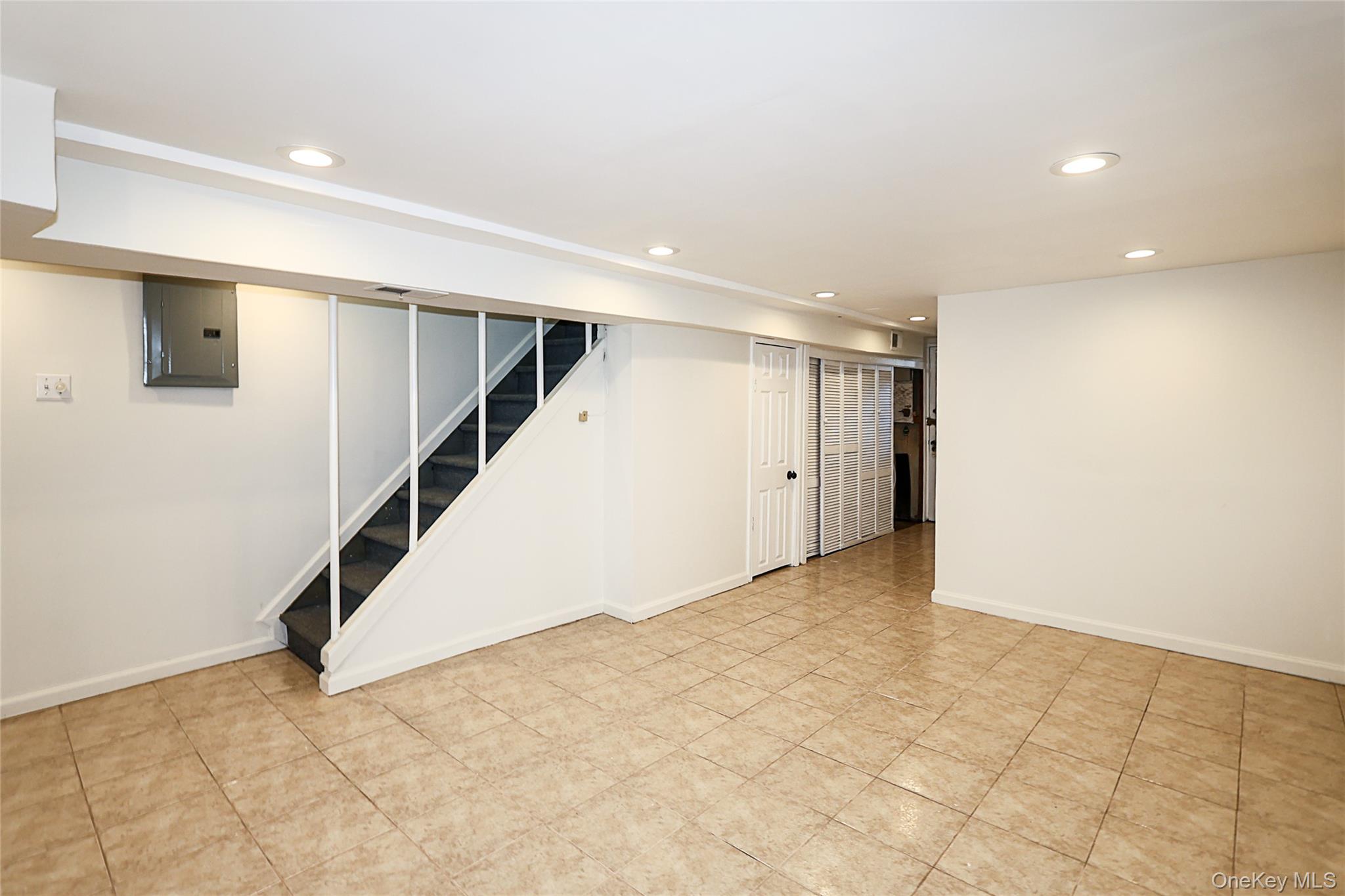 21614 132nd Road, Springfield Gardens, NY 11413