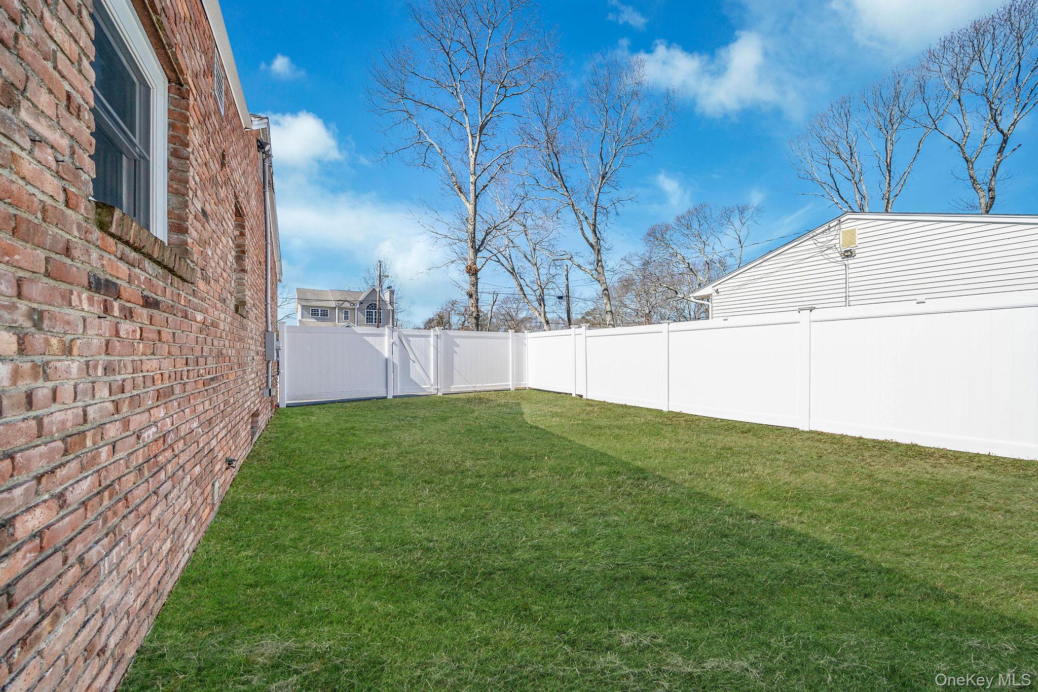 77 Market Street, Mastic Beach, NY 11951